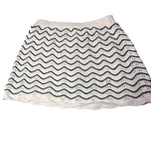 Design History Knit‎ Mini Skirt - Wave Pattern, Elastic Waist - XL cottage core
